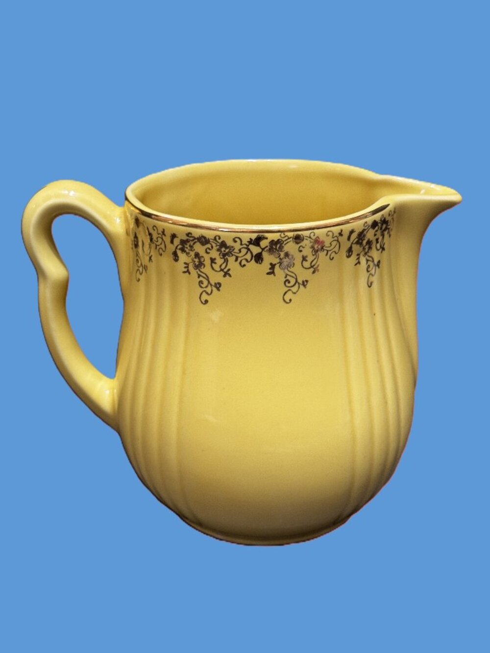 Hall Kitchenware Rayed Gilded Yellow 40 oz. Jug Pitcher, Vintage Circa 1950s